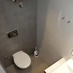 Apartment 10304c